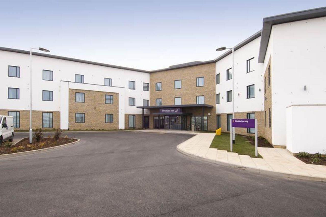 Premier Inn Bicester Eksteriør bilde