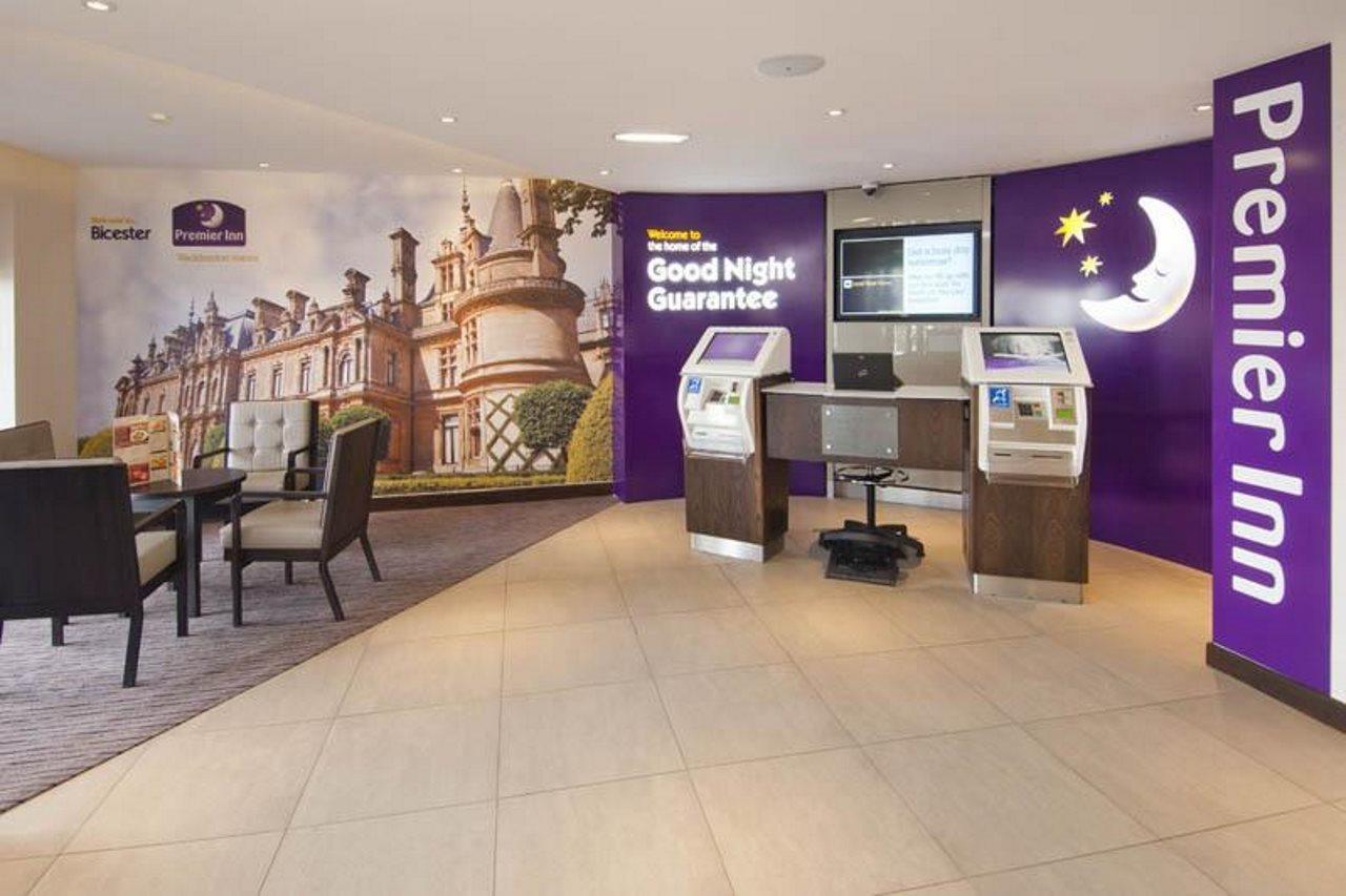 Premier Inn Bicester Eksteriør bilde
