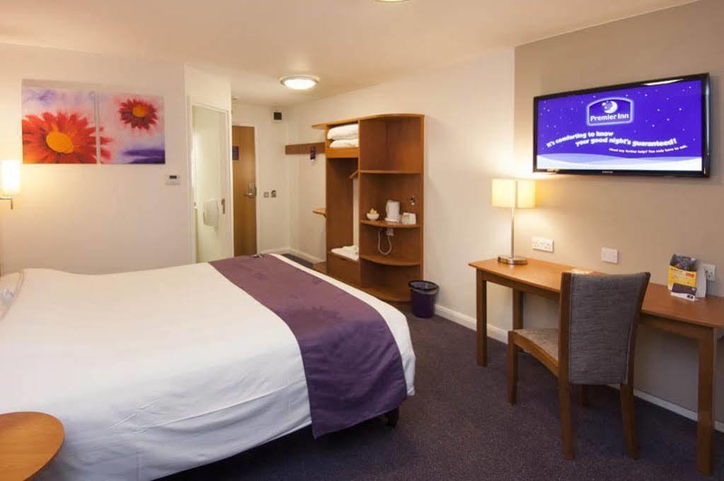 Premier Inn Bicester Eksteriør bilde